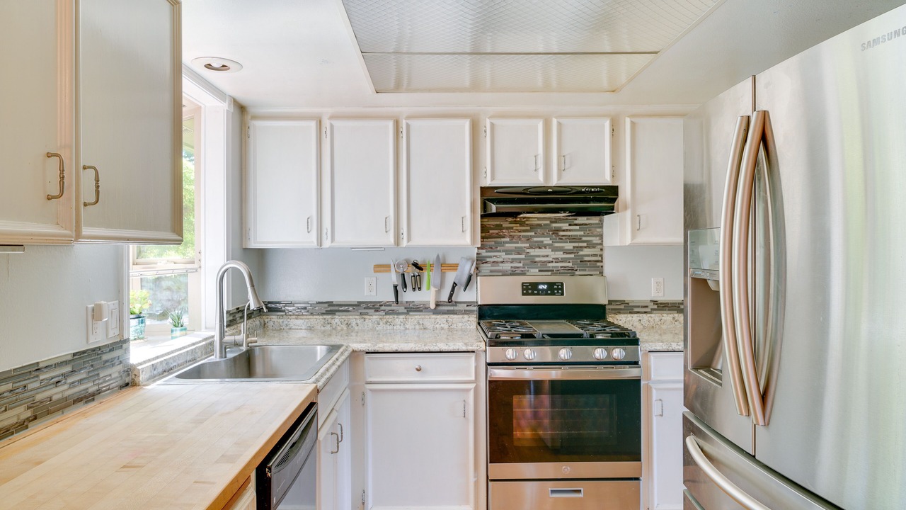 Photo of Kitchen in Salmon Creek
