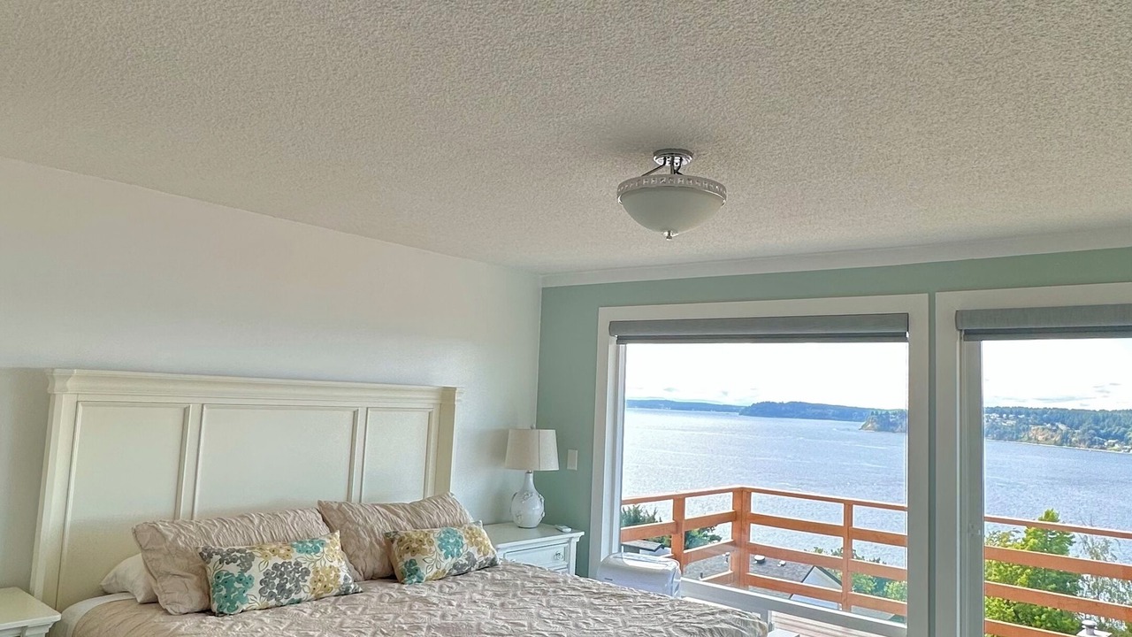 Photo of Bedroom in University Place
