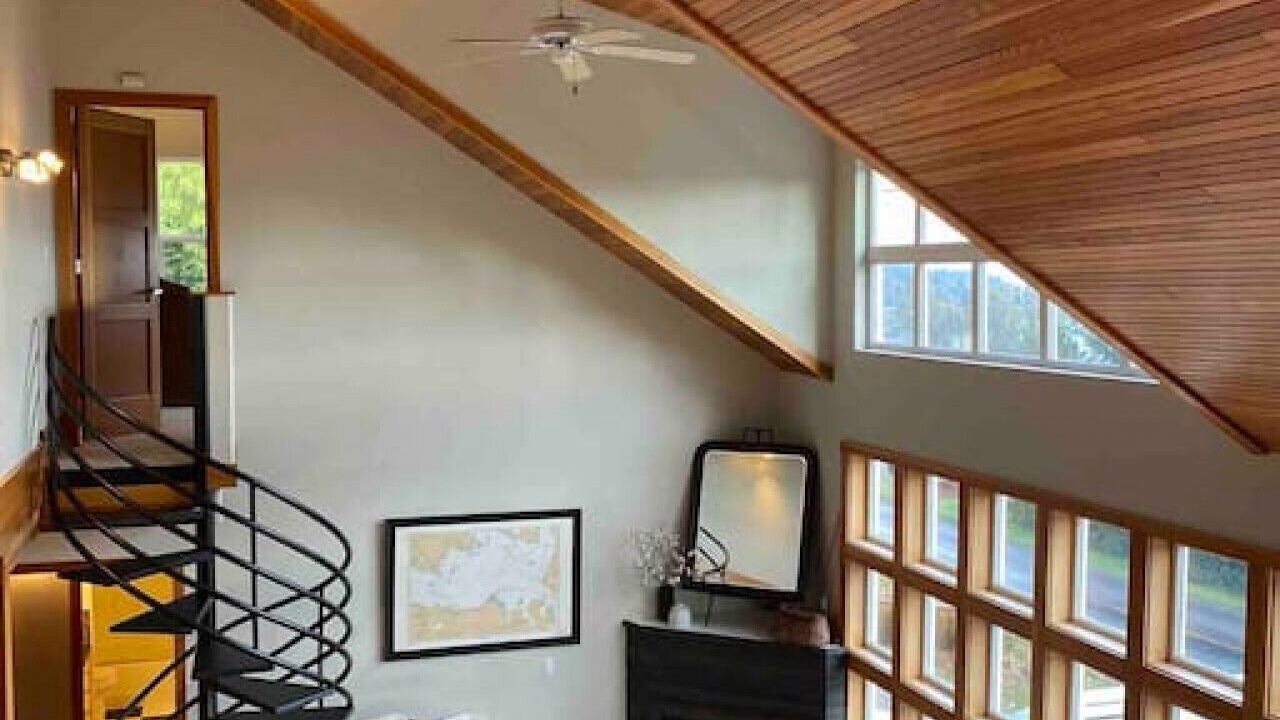 Photo of Livingroom in Sequim