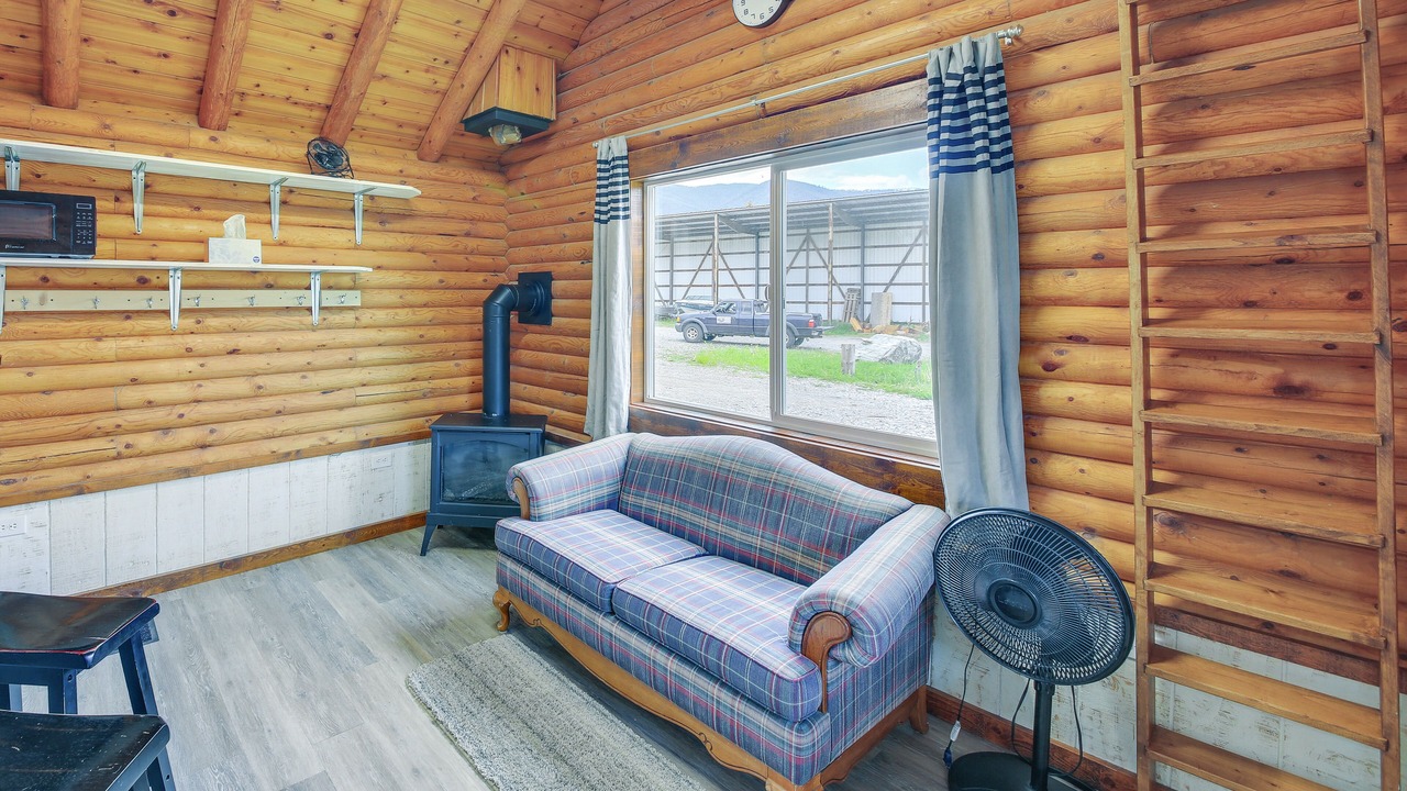 Photo of Livingroom in Thompson Falls