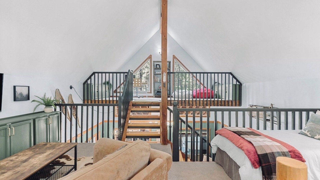Photo of Bedroom in Leavenworth