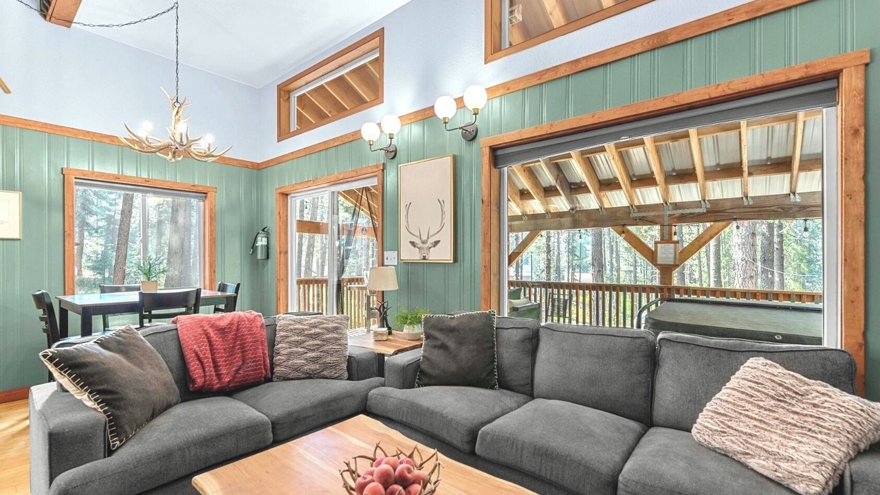 Photo of Livingroom in Leavenworth