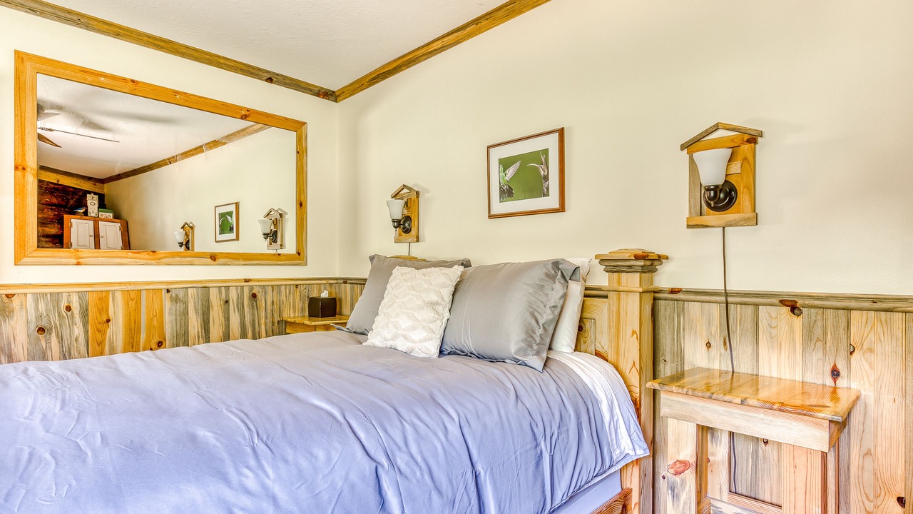 Photo of Bedroom in White Salmon