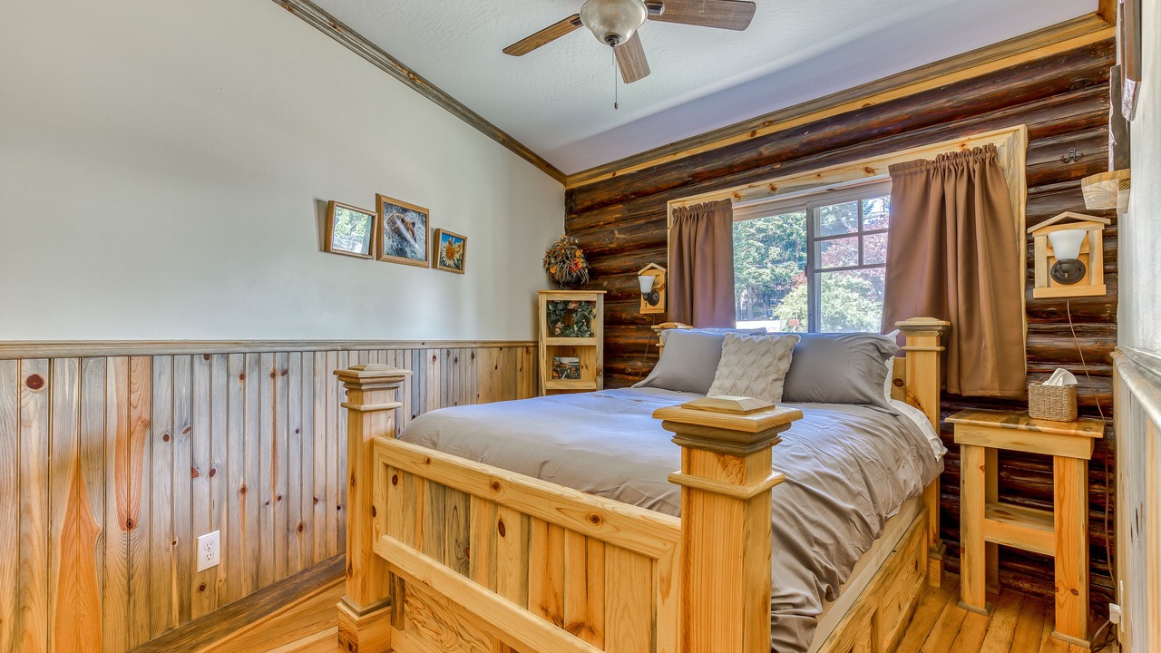 Photo of Bedroom in White Salmon