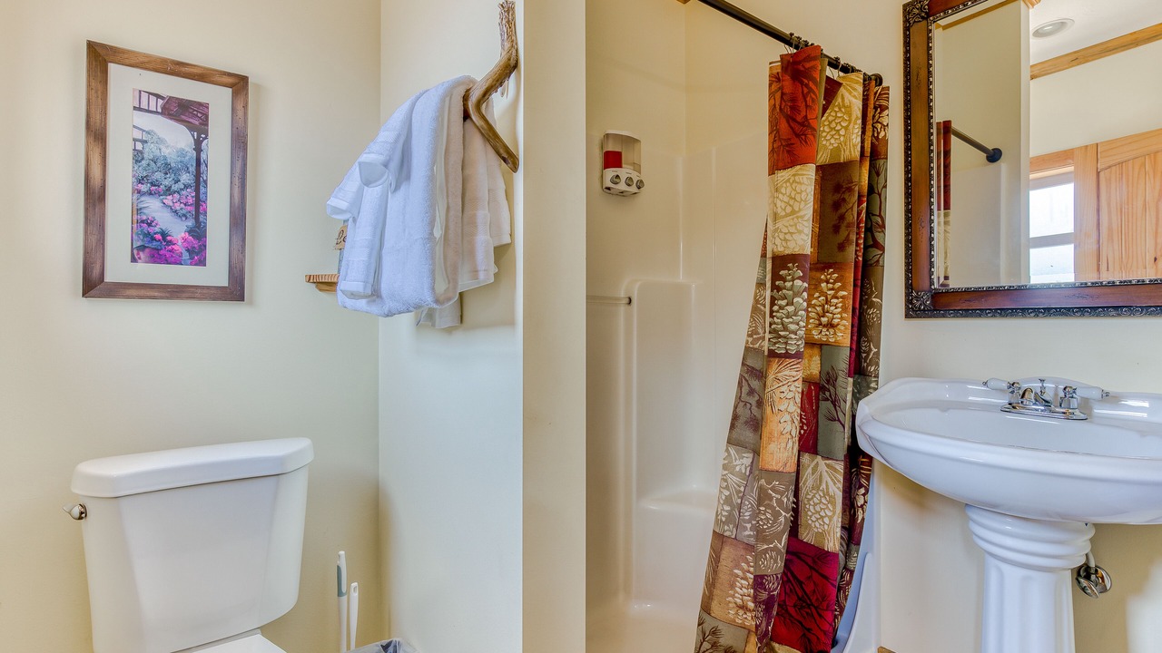 Photo of Bathroom in White Salmon