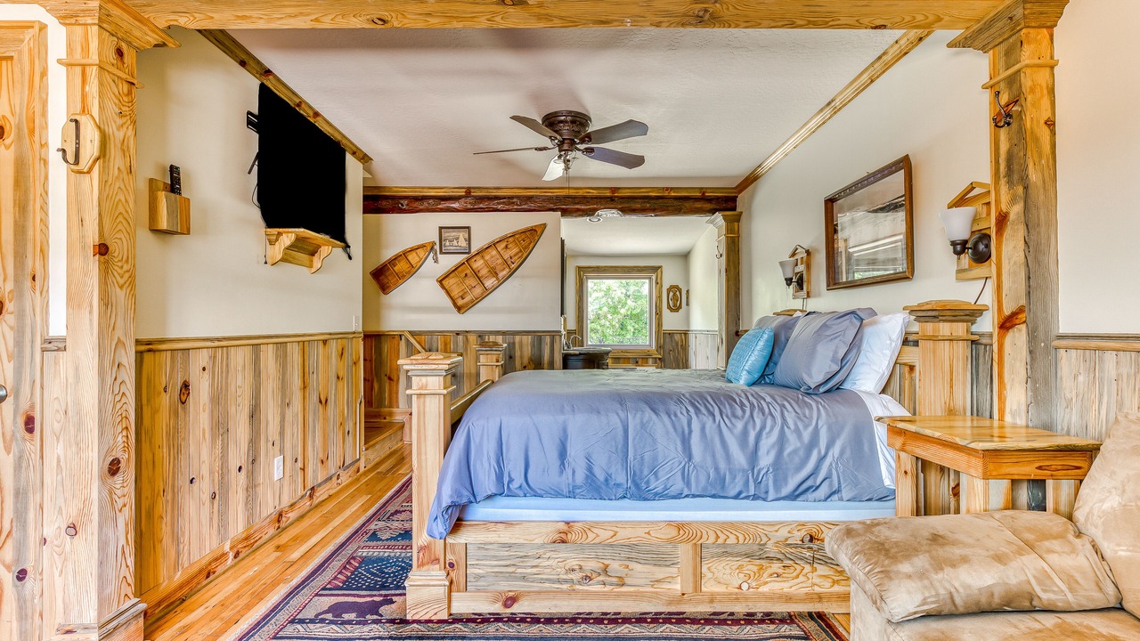 Photo of Bedroom in White Salmon