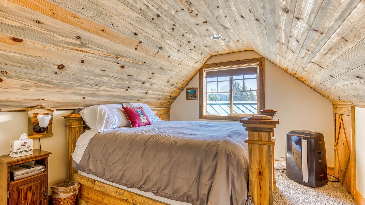 Photo of Bedroom in White Salmon