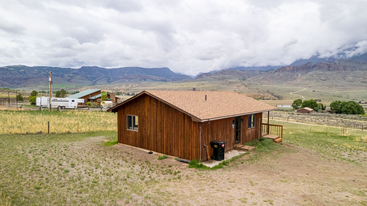 Photo of Outdoor in Wapiti
