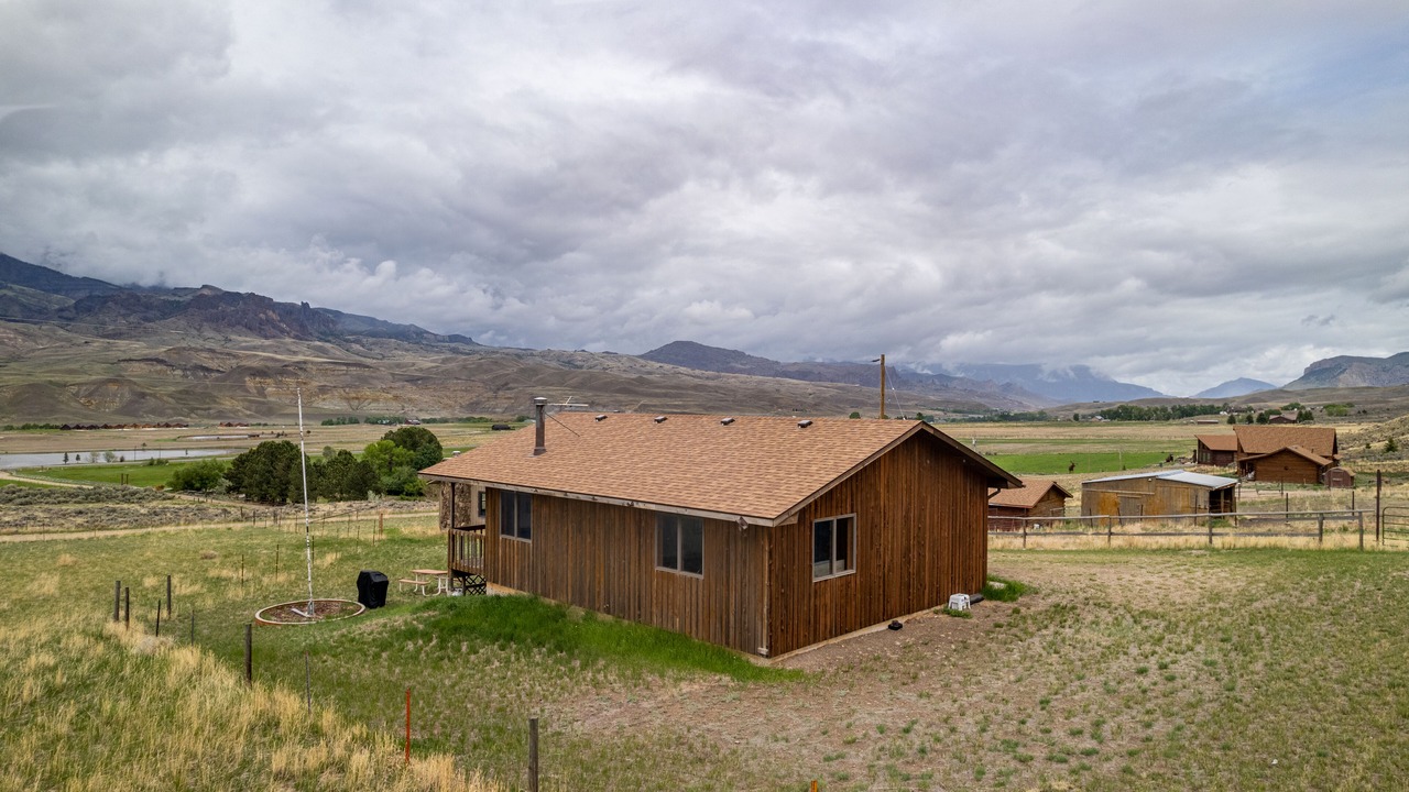 Photo of Outdoor in Wapiti