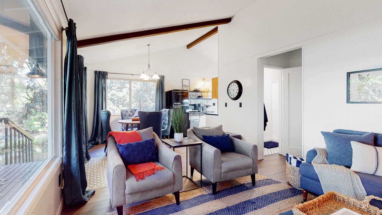 Photo of Livingroom in Gig Harbor