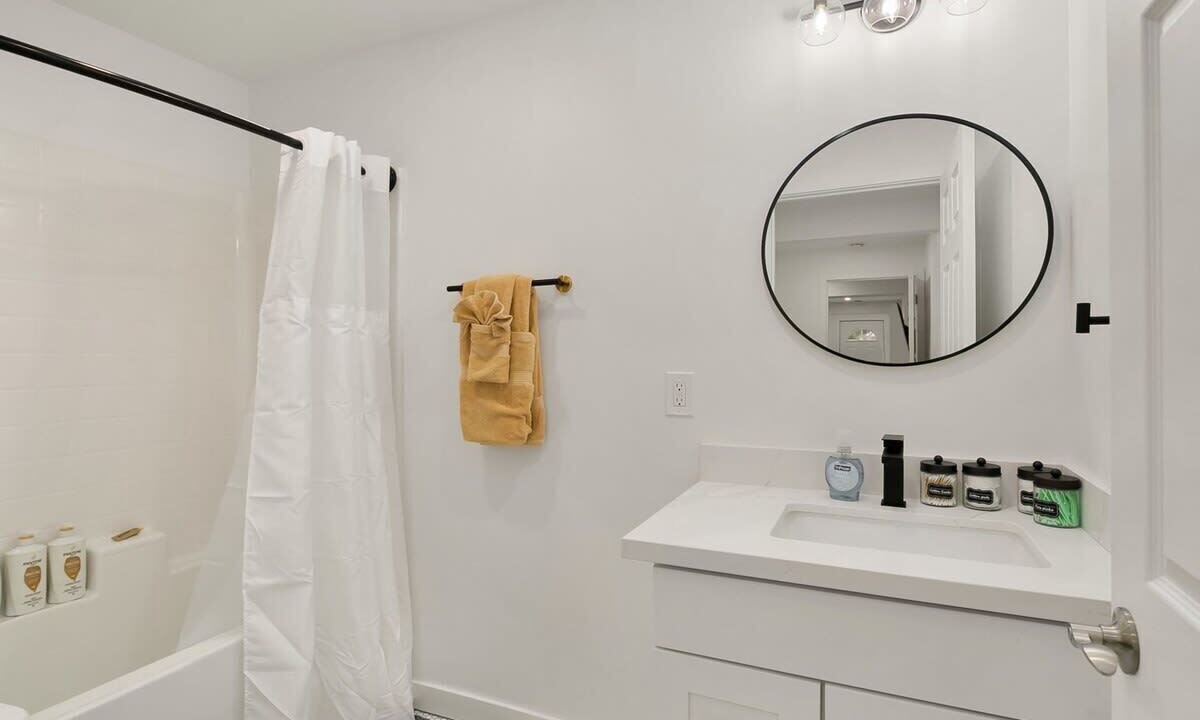 Photo of Bathroom in Picnic Point-North Lynnwood