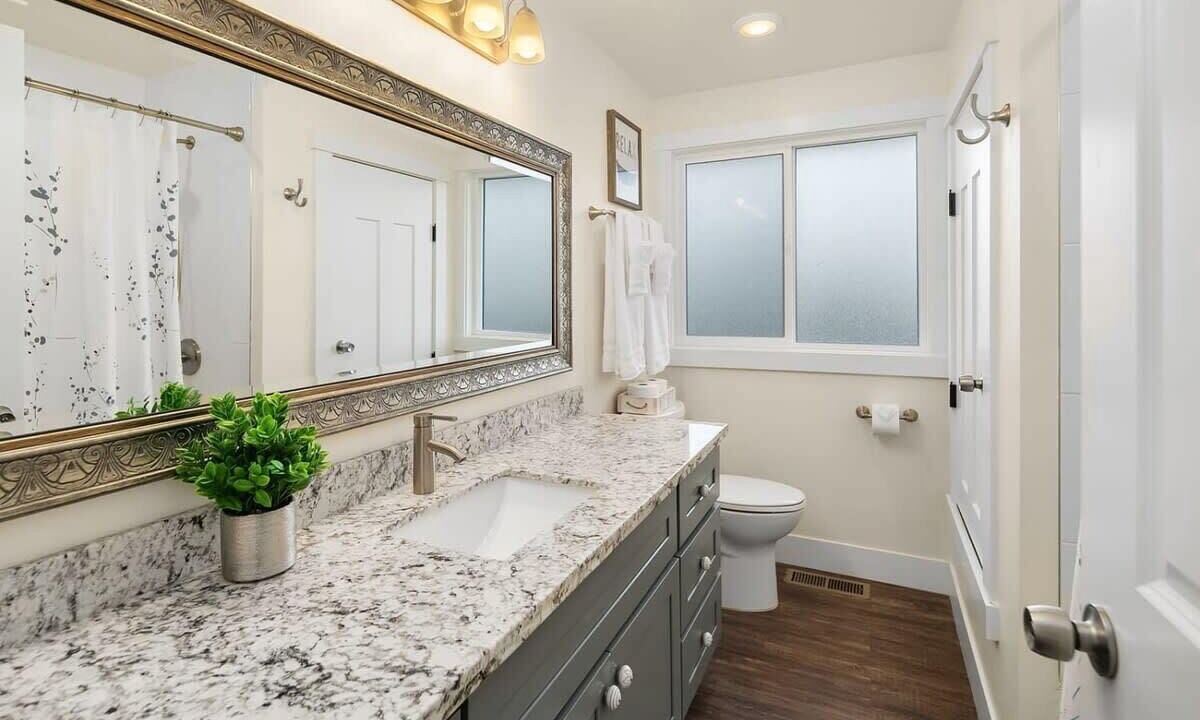 Photo of Bathroom in West Bellevue