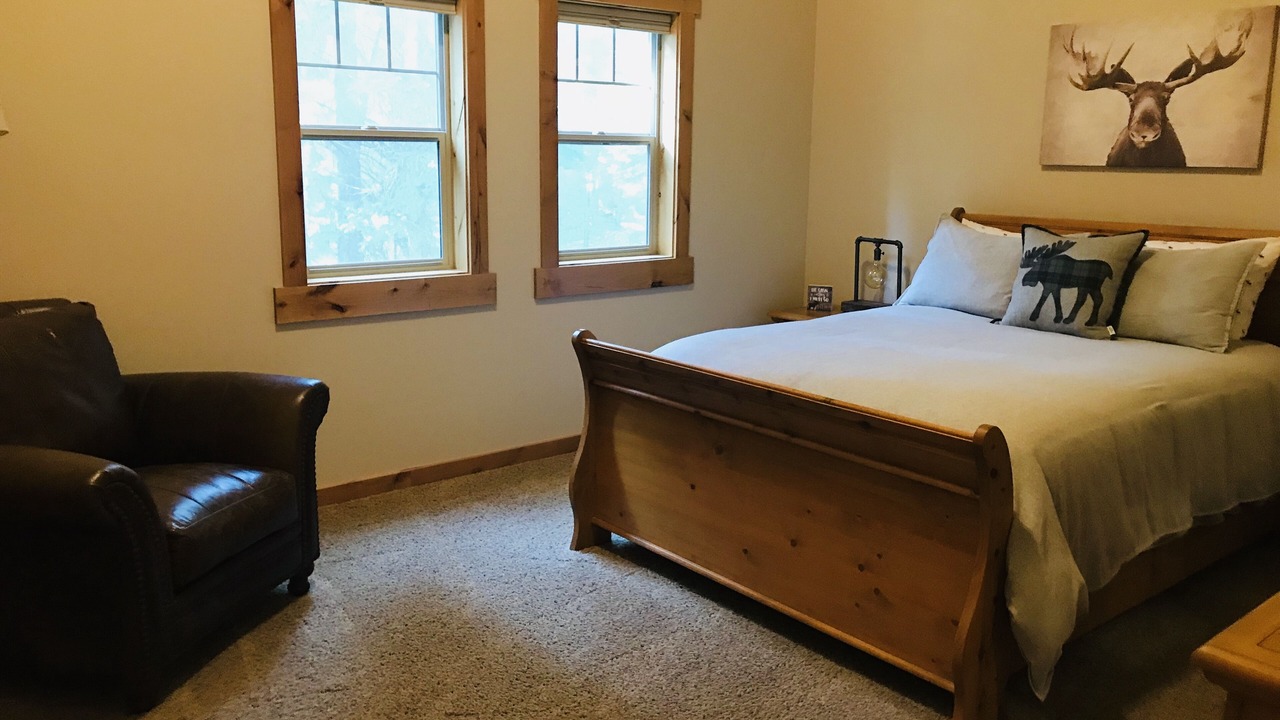 Photo of Bedroom in Tamarack Resort