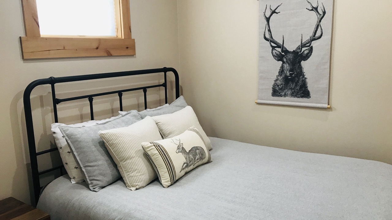 Photo of Bedroom in Tamarack Resort