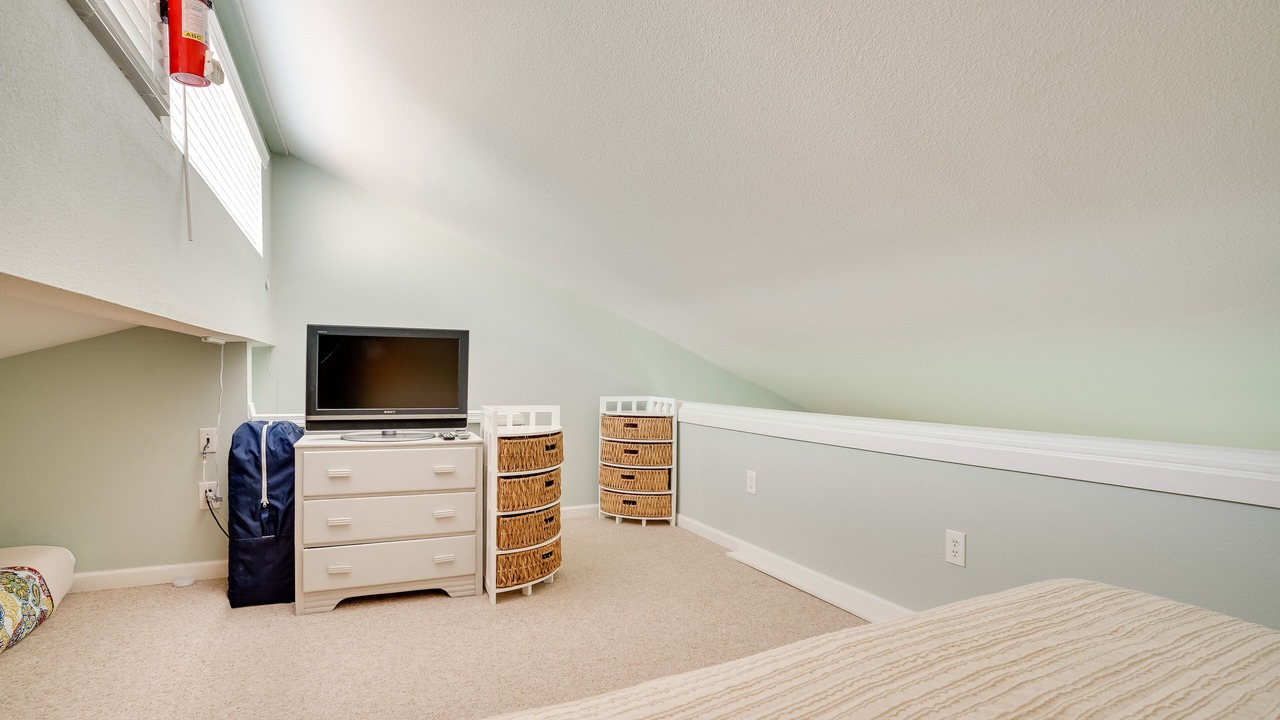 Photo of Bedroom in Quincy