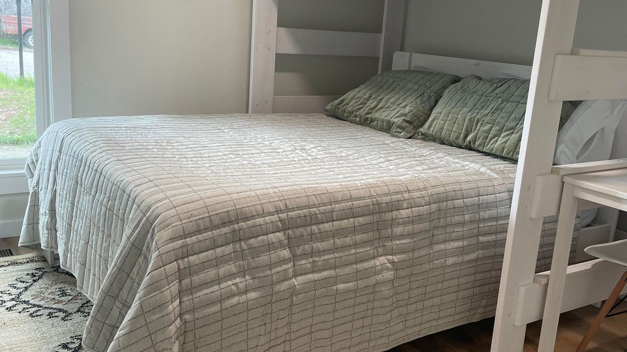 Photo of Bedroom in Horseshoe Bend