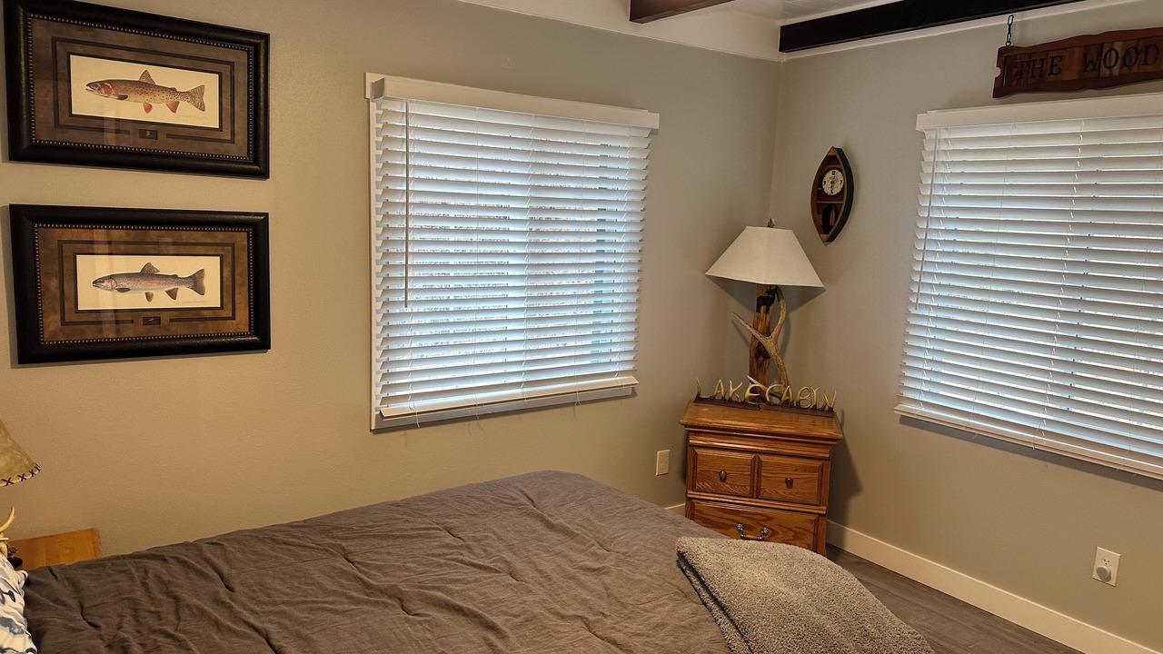 Photo of Bedroom in Loon Lake