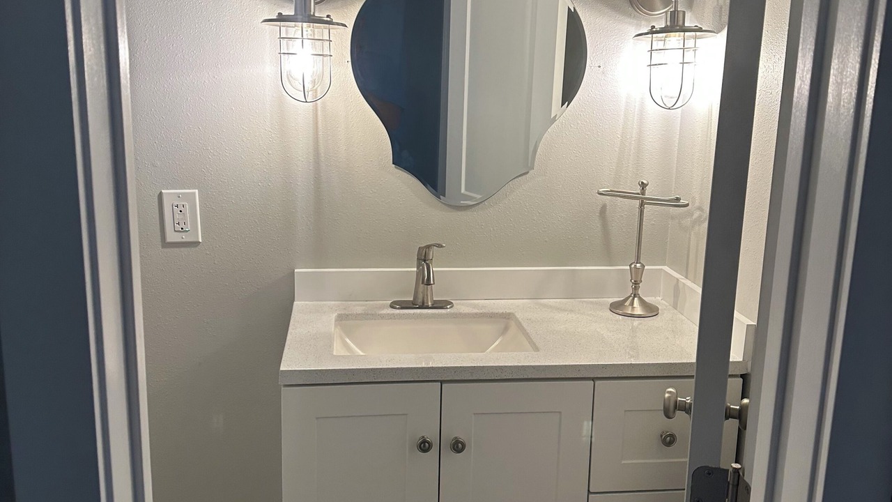 Photo of Bathroom in Loon Lake