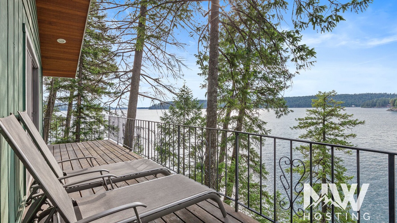 Photo of Patio Balcony in Hayden Lake