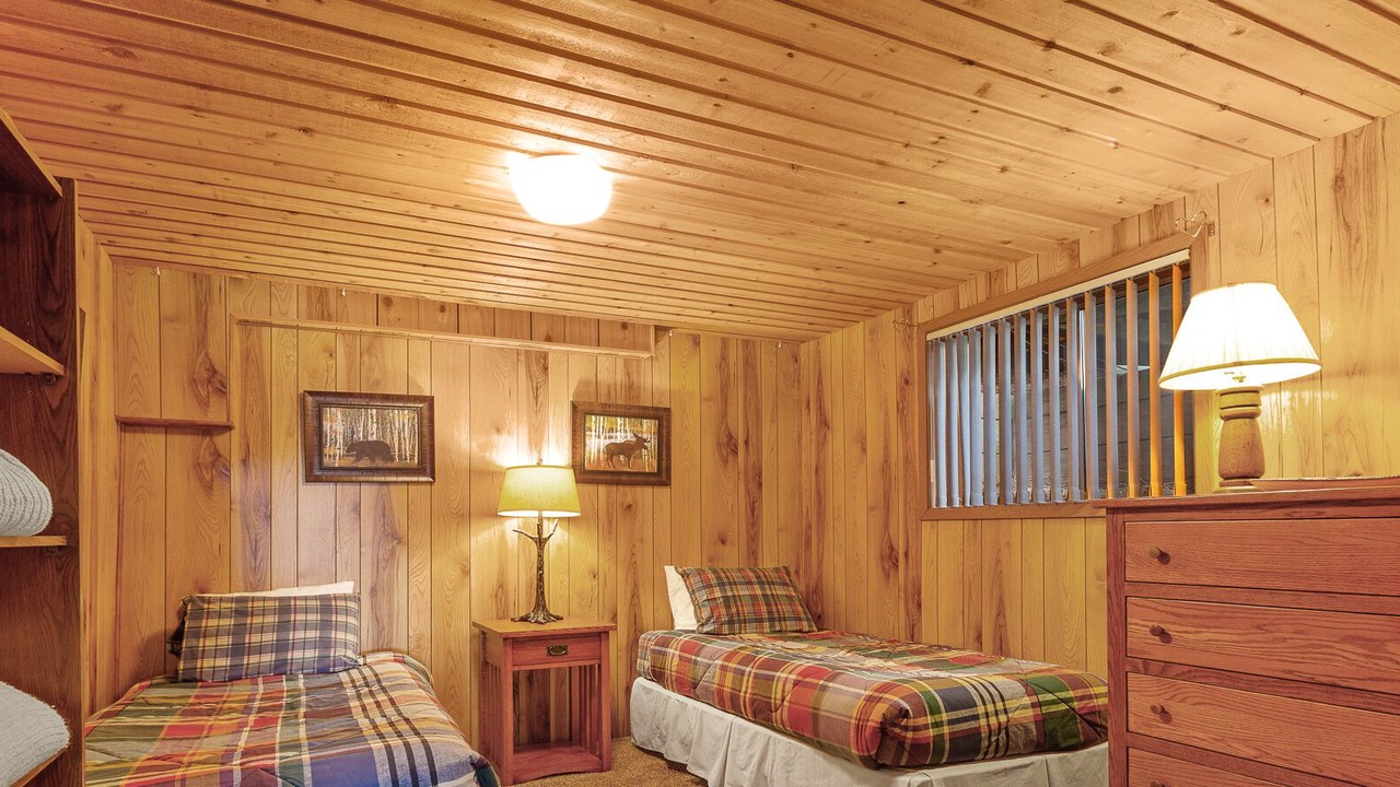 Photo of Bedroom in Hayden Lake
