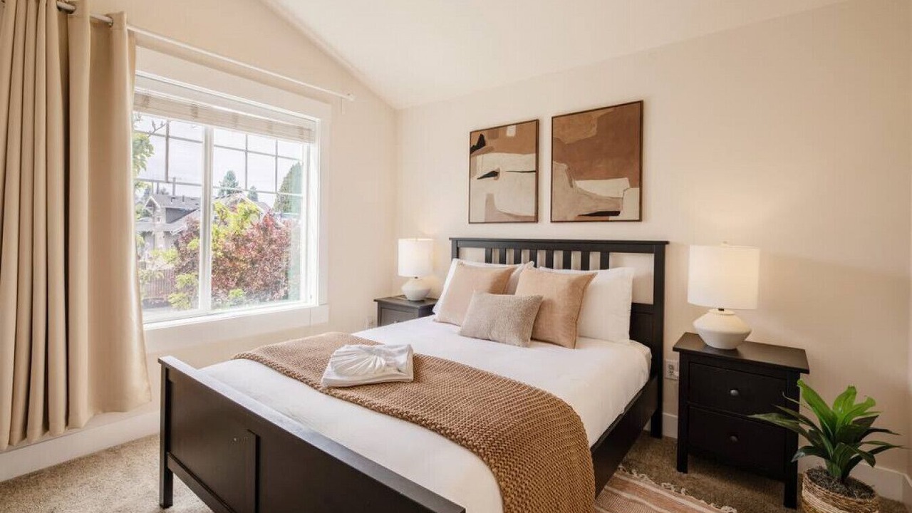 Photo of Bedroom in Whittier Heights