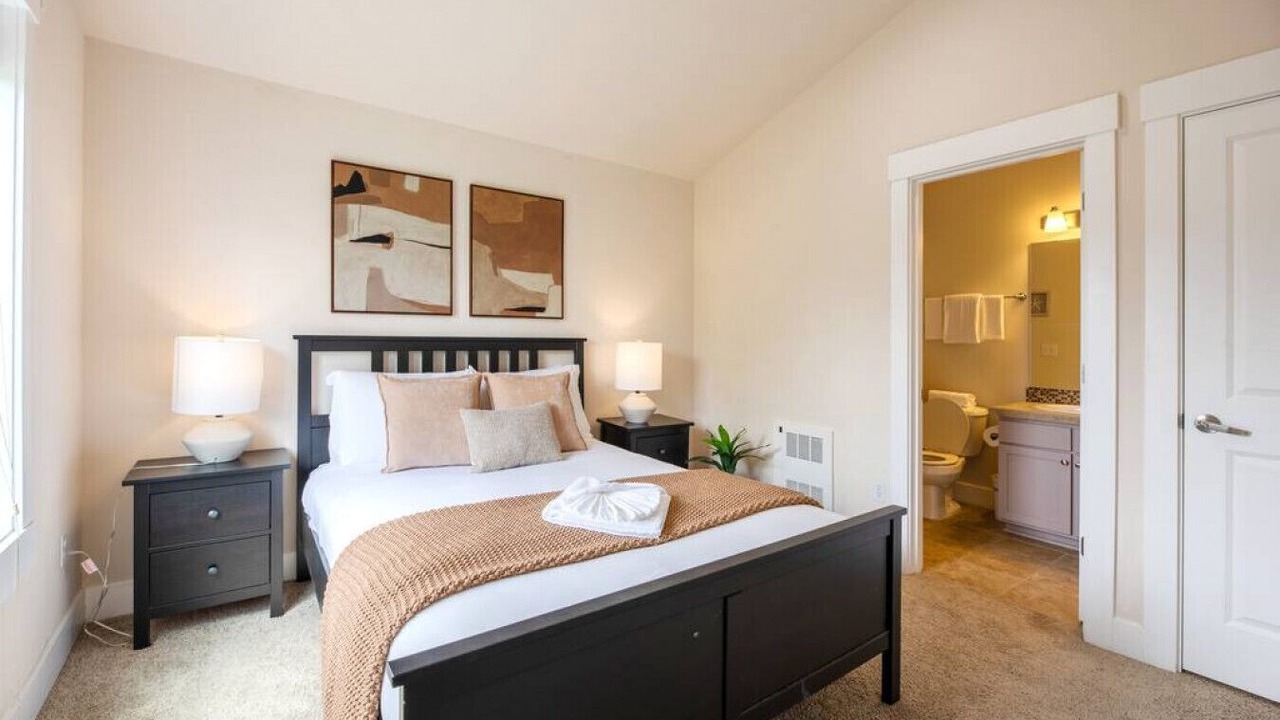 Photo of Bedroom in Whittier Heights