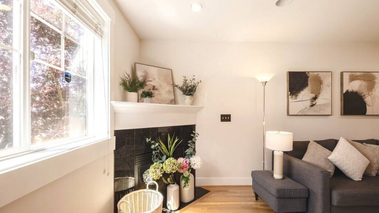 Photo of Livingroom in Whittier Heights