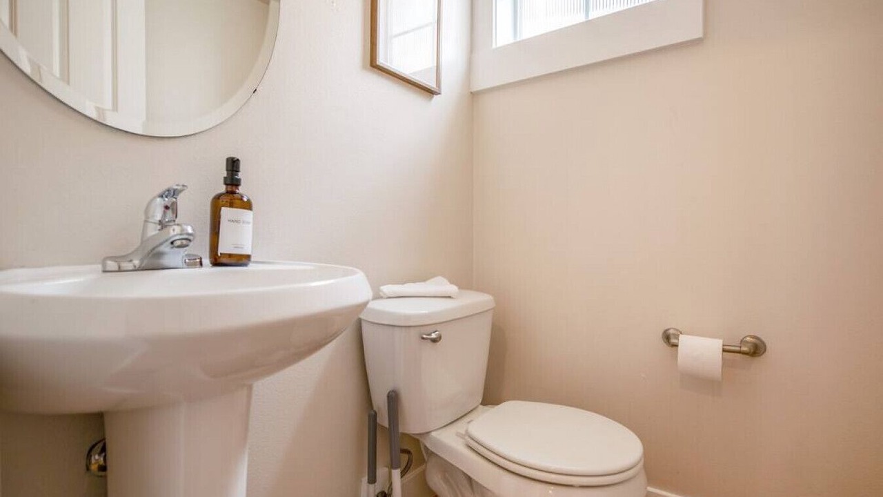 Photo of Bathroom in Whittier Heights