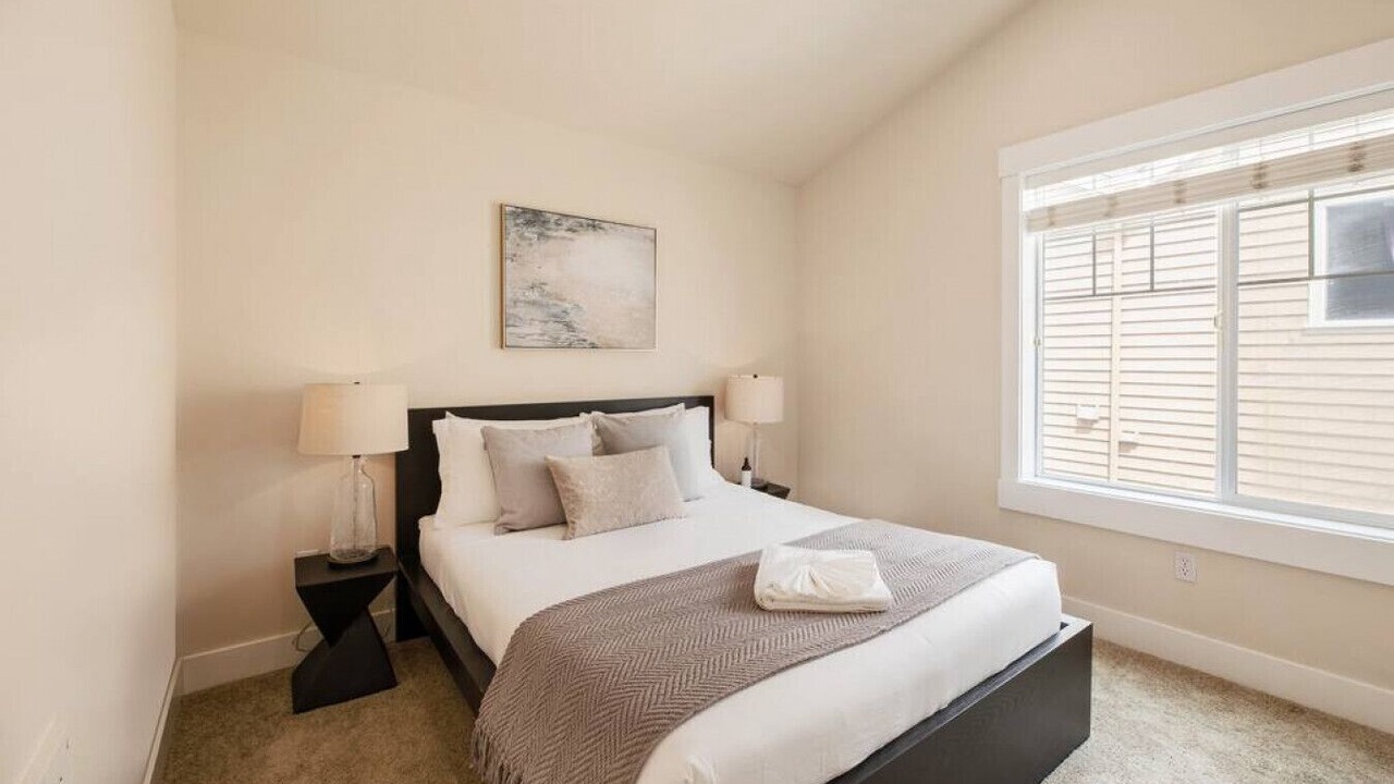Photo of Bedroom in Whittier Heights