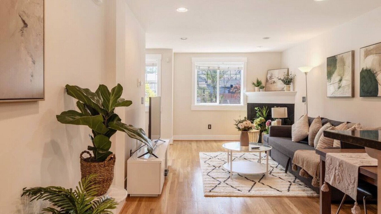 Photo of Livingroom in Whittier Heights