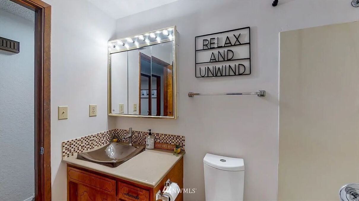 Photo of Bathroom in Lakewood