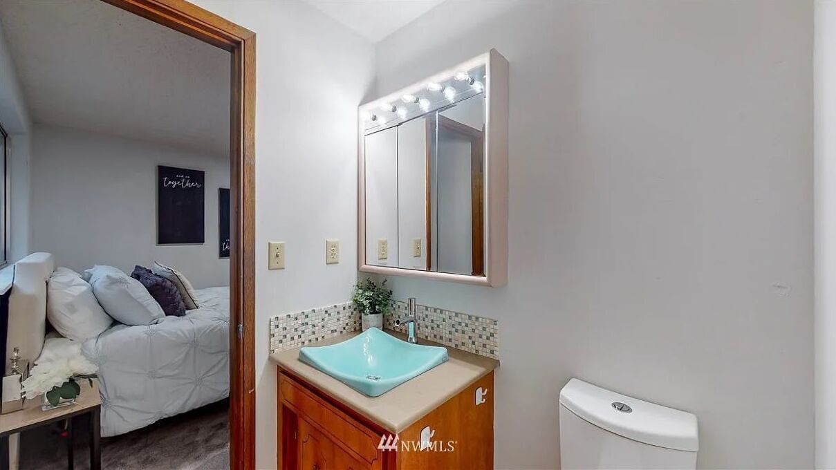 Photo of Bathroom in Lakewood