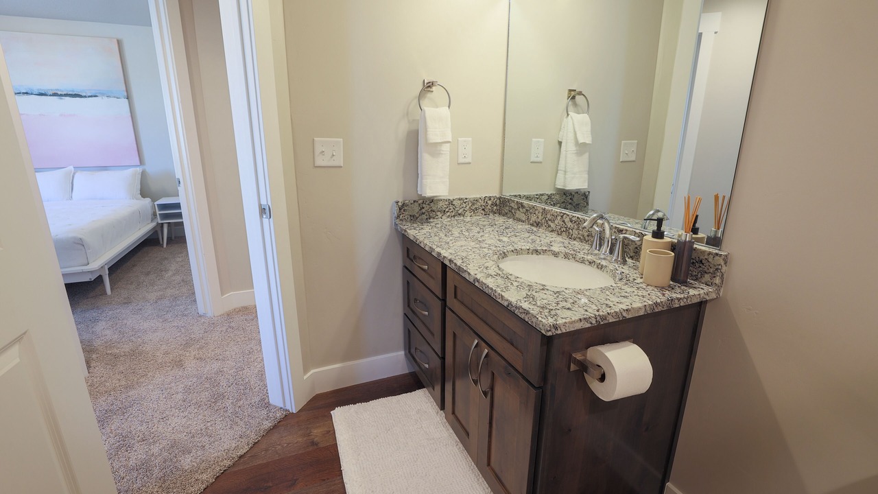 Photo of Bathroom in Garden City