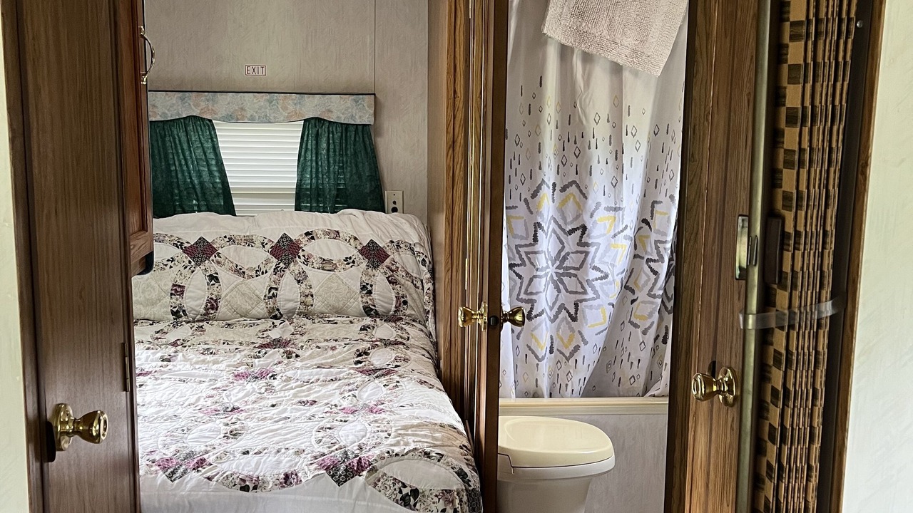 Photo of Bedroom in Sandpoint