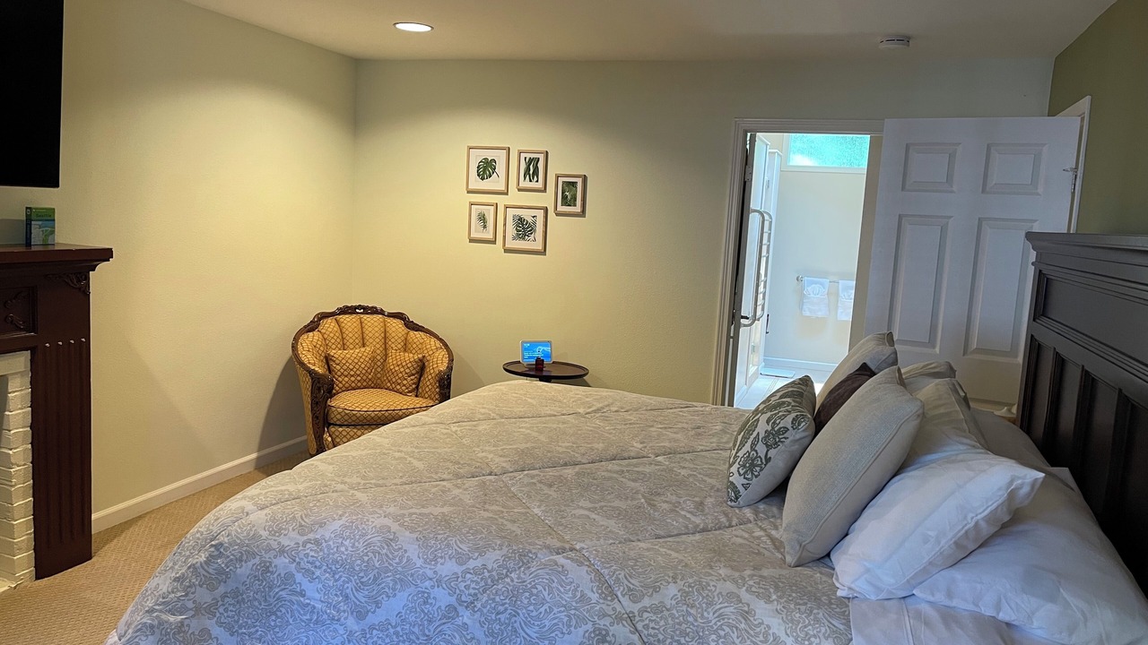 Photo of Bedroom in Bothell
