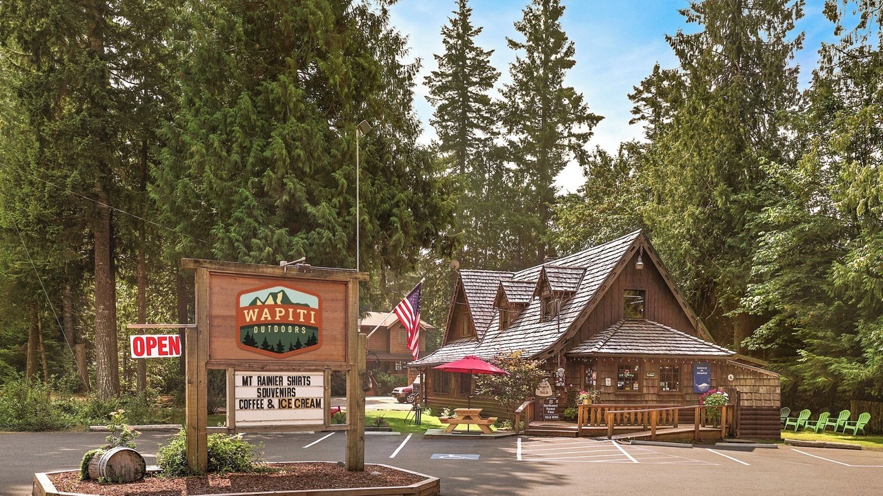 Photo of Outdoor in Greenwater