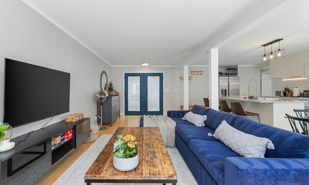 Photo of Livingroom in West End