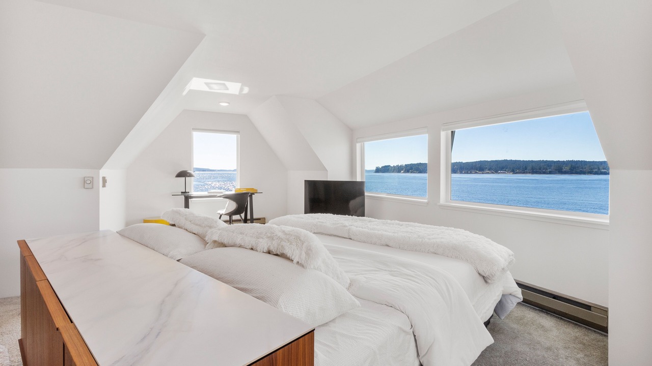 Photo of Bedroom in University Place