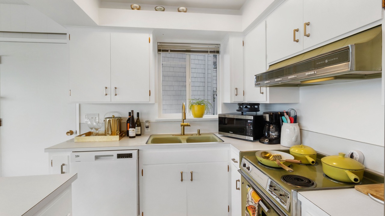 Photo of Kitchen in University Place