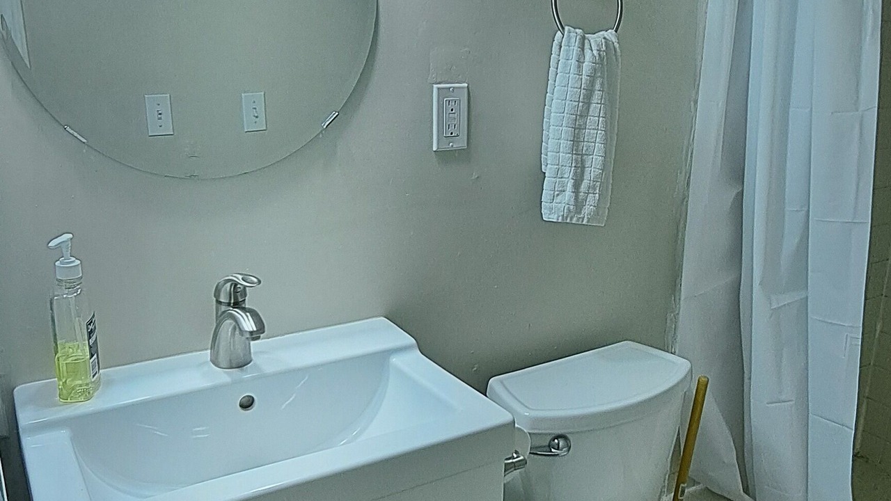 Photo of Bathroom in Homestead