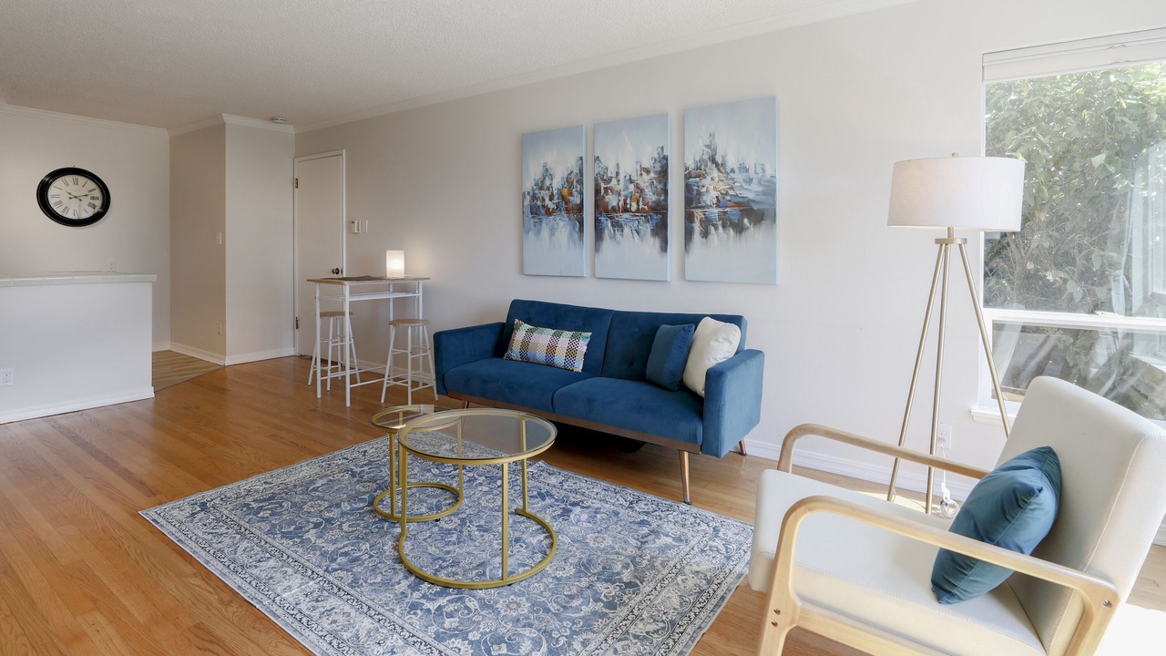 Photo of Livingroom in Cedar Hills