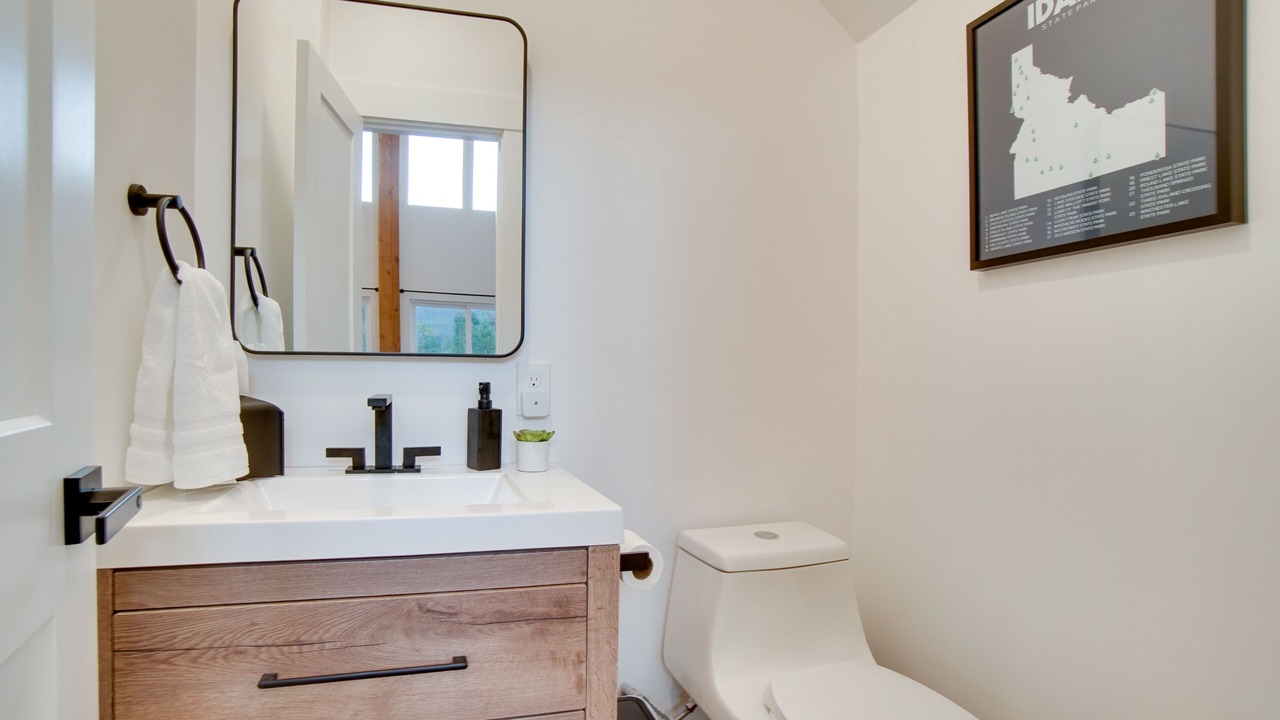 Photo of Bathroom in Donnelly