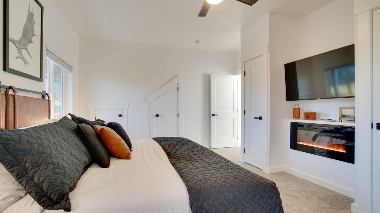 Photo of Bedroom in Donnelly