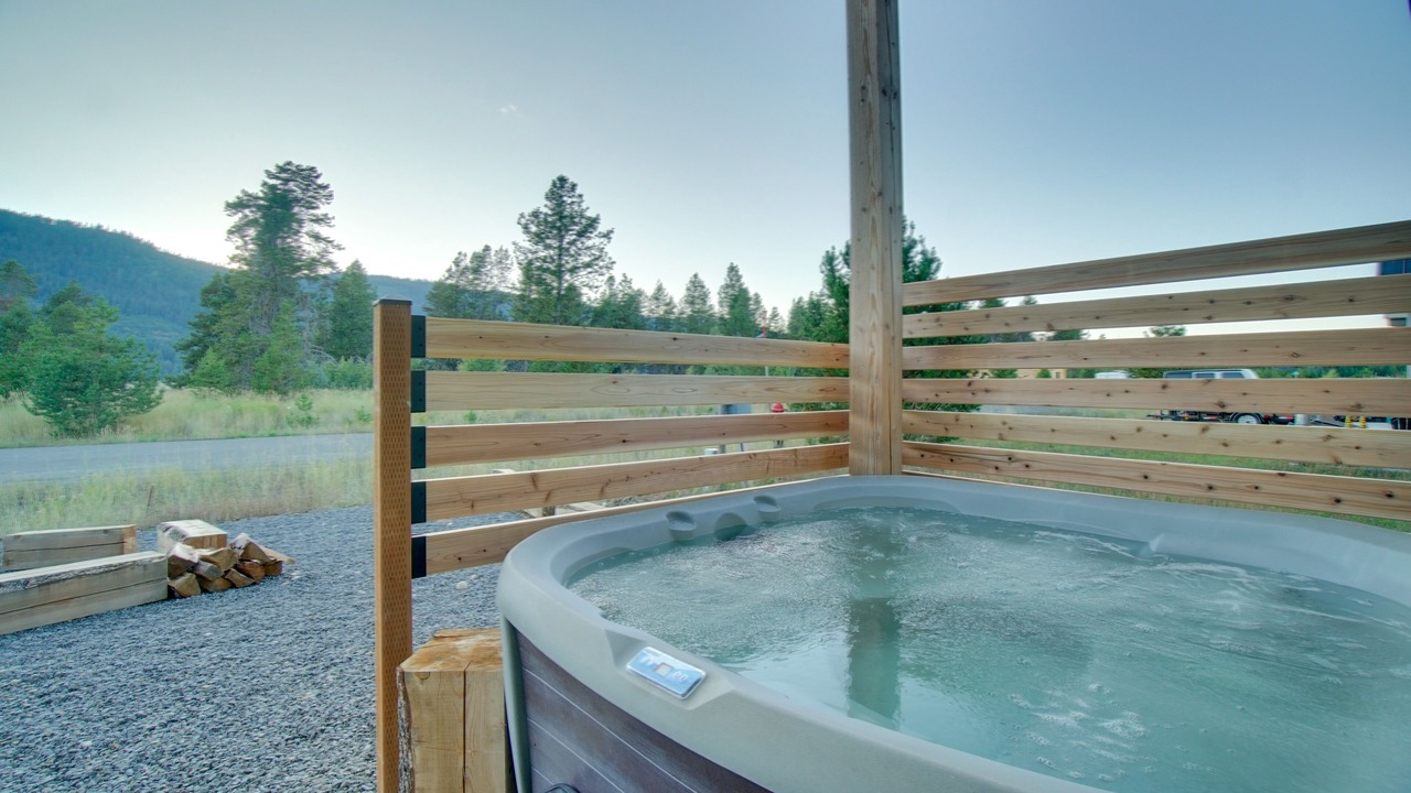 Photo of Outdoor in Donnelly