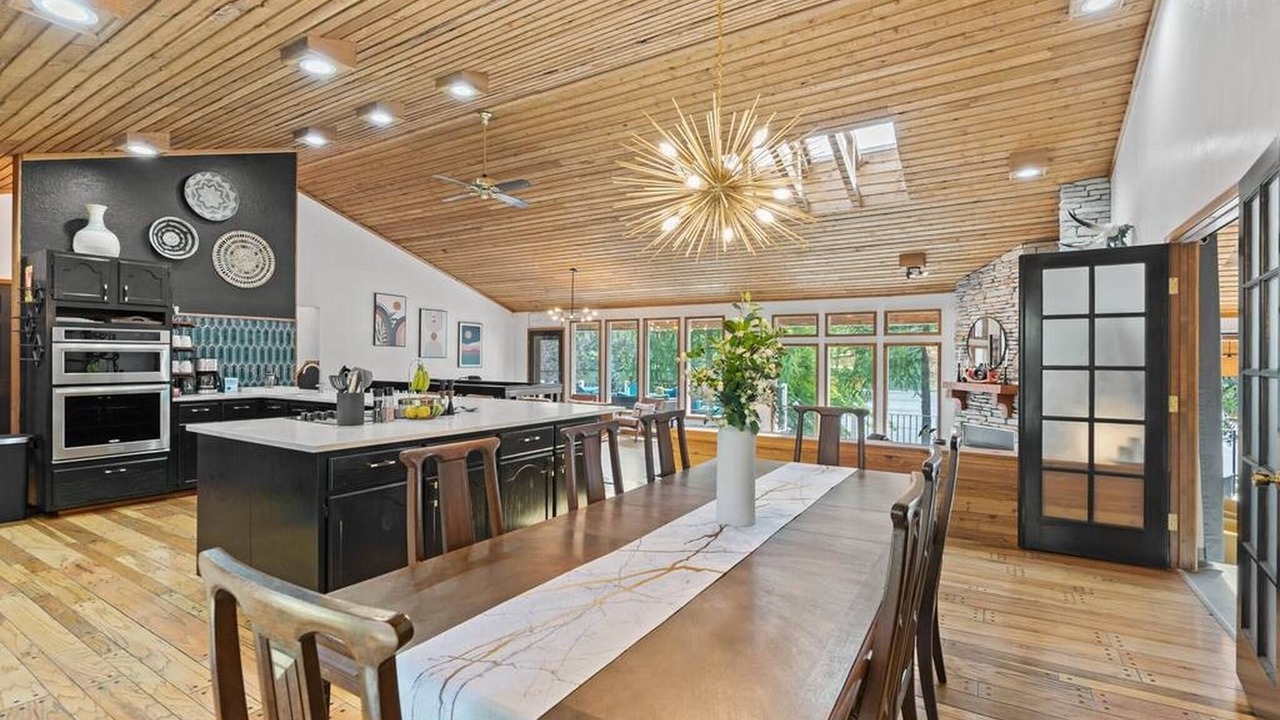 Photo of Bedroom in Nine Mile Falls