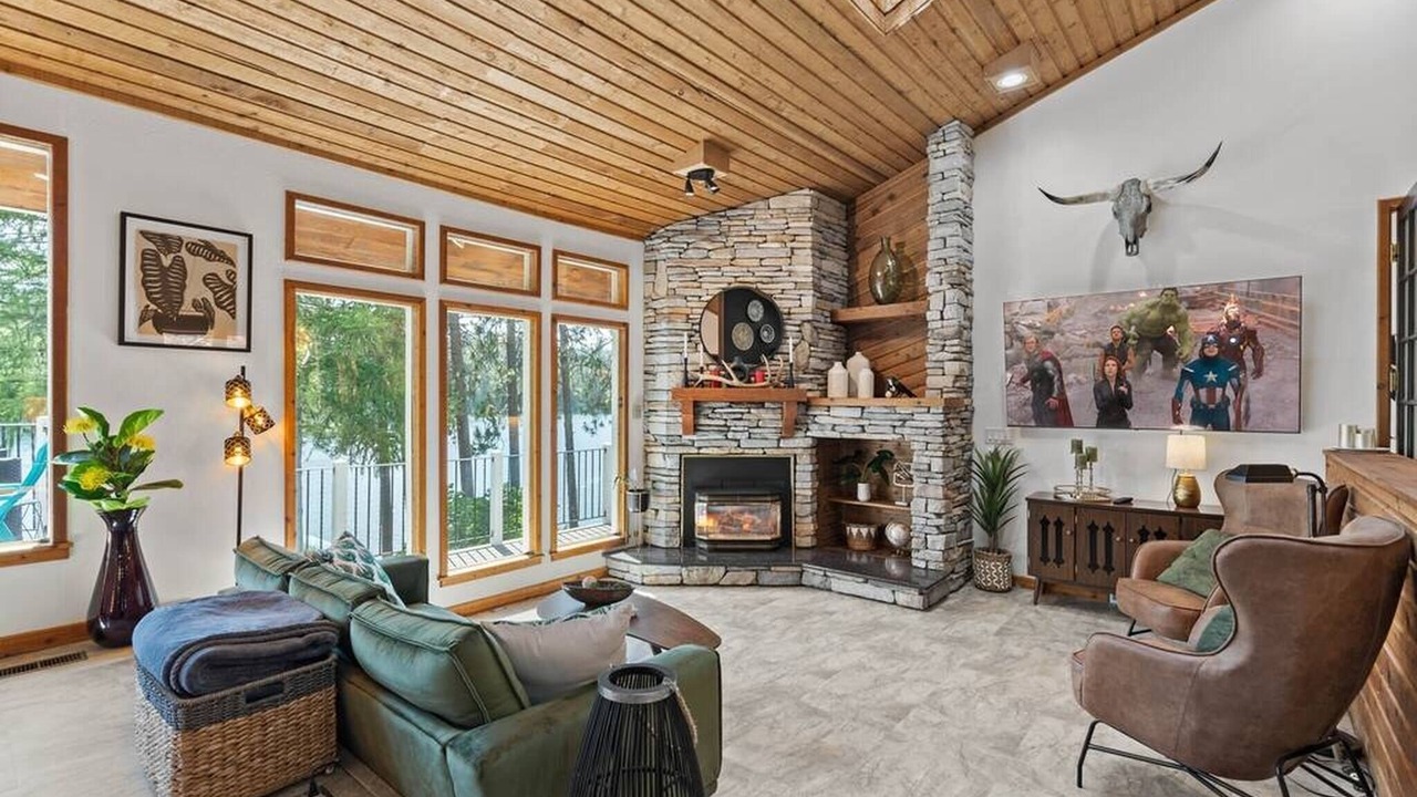 Photo of Bedroom in Nine Mile Falls