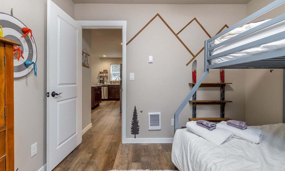 Photo of Bedroom in Packwood