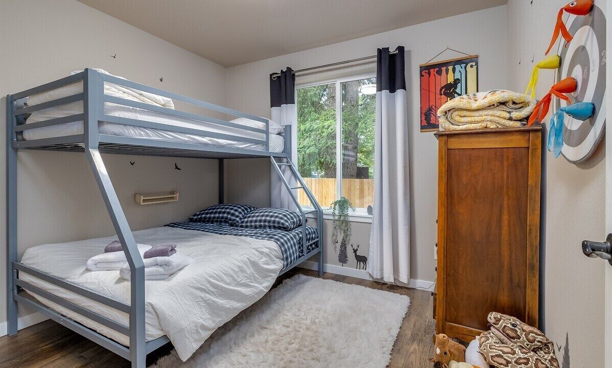 Photo of Bedroom in Packwood
