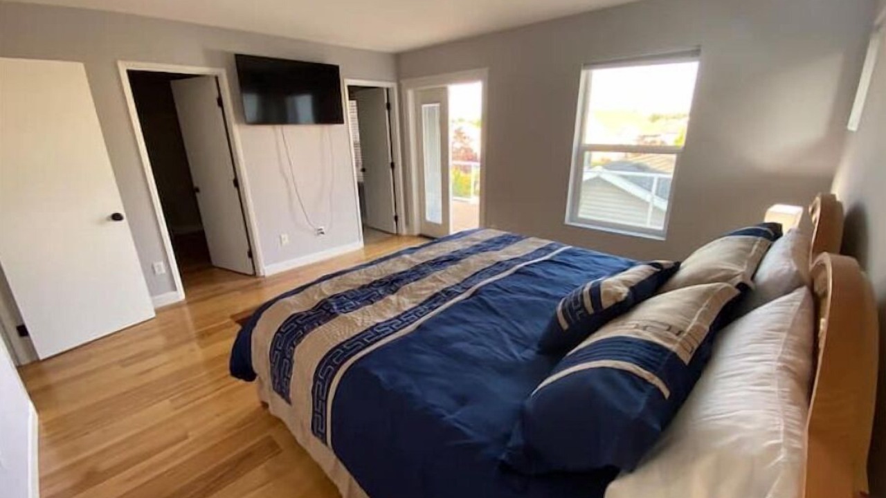 Photo of Bedroom in Dupont