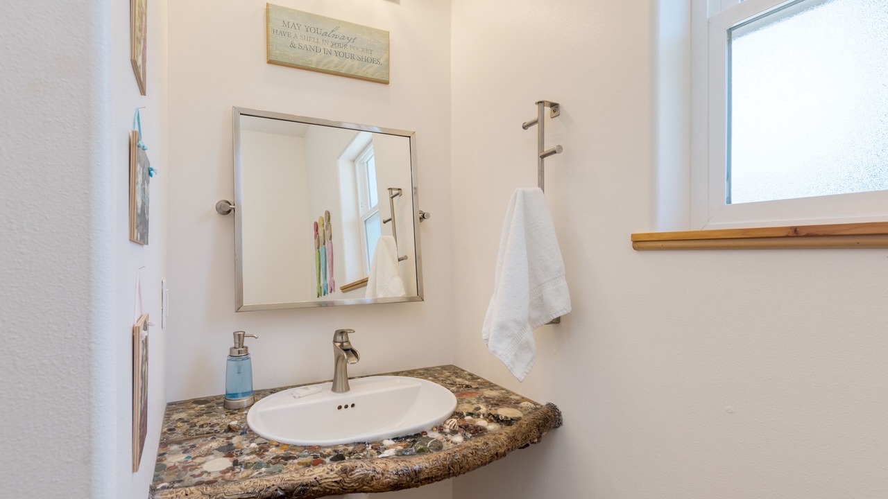 Photo of Bathroom in Coupeville